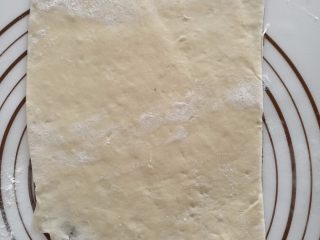 12、可爱的小蜗牛,四周用刀切掉边缘部分