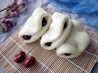 15、中式点心+枣花馍,出锅了，碱香味加枣香味，大爱????????