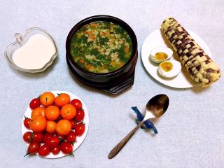 10、猪肝时蔬粥,早餐喝上暖心的营养粥好开心