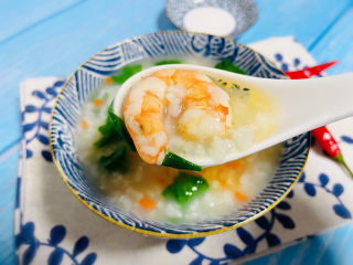 17、蔬菜虾仁粥,香气四溢、味道鲜美