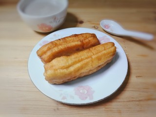 17、无泡打粉的油条,配一碗杂豆豆浆，好吃
