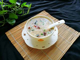 11、早餐+砂锅煲皮蛋瘦肉粥,开吃