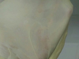 4、金黄色的花瓣雨,出膜