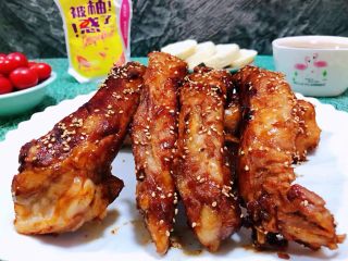 15、奥尔良红烧排骨,早餐是一天中最重要的一餐既要吃饱也要吃的营养健康