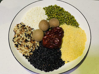 1、腊八粥,准备所有食材