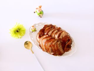 13、酱肘子,一片肉下去，香极了????????好吃