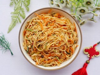 14、好吃到哭的黄磊老师同款拌面,成品。