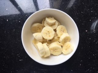 5、香蕉松饼,切片