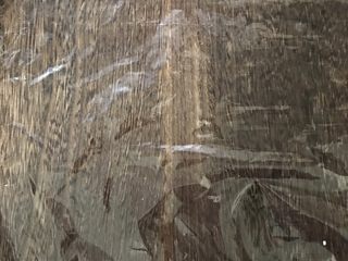 6、超豪华饭团,去一张大小合适的保鲜膜