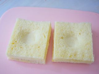 9、鸡蛋芝士爆浆吐司,如图