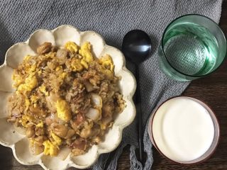 20、照烧鸡腿培根蛋炒饭,料足味美