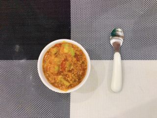 7、番茄丝瓜补钙粥,出锅啦。