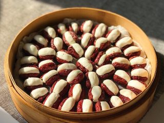 9、冬太烈，心太软,放入蒸笼里，开锅后15-20mins 