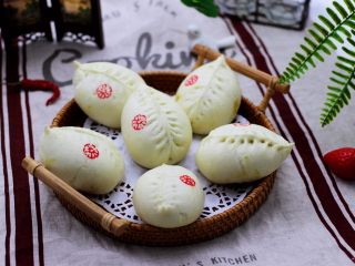 21、补血宜气的芹菜牛肉包,再来一张诱惑你。