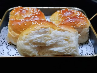 17、松软老式小面包,看组织很好呀！特别松软。