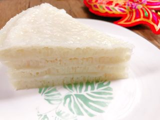 11、广式小吃——香甜Q弹伦教糕,美美的鱼翅纹，下次换个小盘蒸应该更美