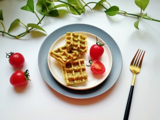 14、华夫鸡蛋饼,营养丰富的早餐随手就来。