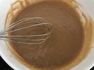 10、中式点心～红糖马拉糕（无油版）,搅拌均匀