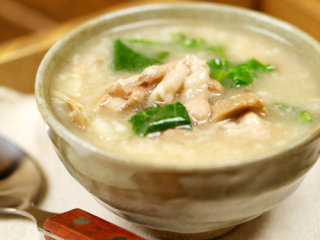 8、猪肉粥,趁热尝尝吧，enjoy