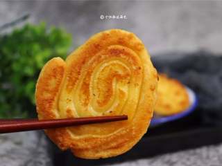 11、奶香玉米耙,外焦里软，略带甜味，特别好吃