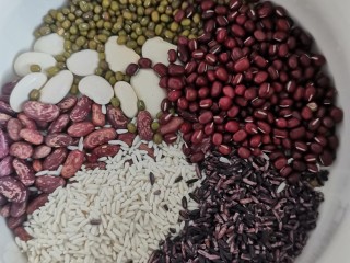 1、腊八粥,准备豆，米