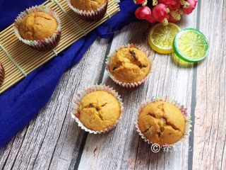 12、香蕉葡萄干麦芬,完成