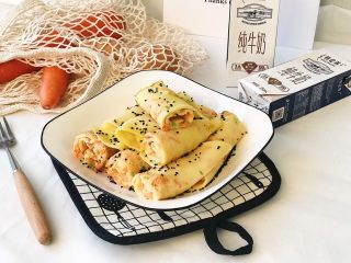 21、海陆双拼：虾皮胡萝卜鸡蛋饼,习惯性的产品图展示