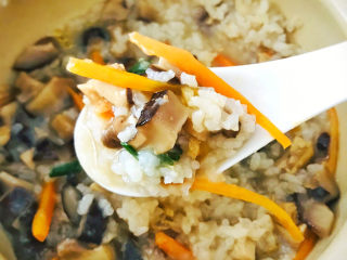 19、香菇滑鸡粥,美美的来一口吧