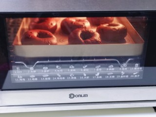 15、懒人必做～巧克力贝果,上下管190°烤20分钟！（烤箱提前预热5分钟）