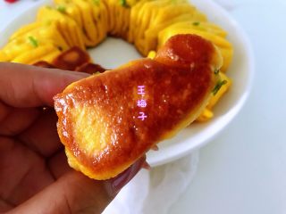 11、南瓜水煎花卷,成品。