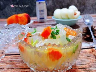 12、冬瓜胡萝卜肉丁汤,搭配早餐肠馍、水果、酸奶就是标配的早餐