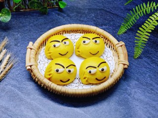 19、????高逼格馒头～一切OK表情包,出炉啦！面包口感的馒头！