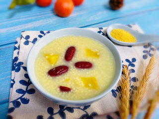 15、小米红薯粥,清甜美味的小米红薯粥，滋阴养胃健脾