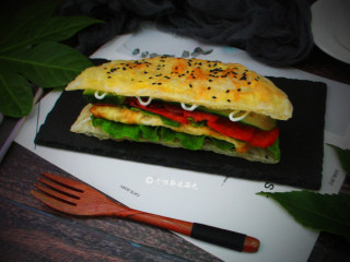 15、家庭版的法风烧饼,或者配上一份自制的豆浆，这些选择都是可以的，看自己喜欢吧！