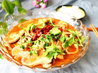 14、水煮肉片,非常香辣诱人。