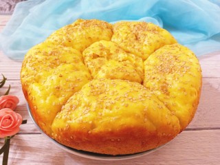 25、压力锅版红薯肉松面包,成品图