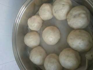 7、红薯江豆包,冷水上锅水开后蒸20分钟即可出锅