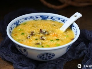 6、小米南瓜海参粥，虽贵尤为好,一道美味营养又滋补的小米南瓜海参粥就做好了，有条件的最好每天都吃，滋补效果比较明显。