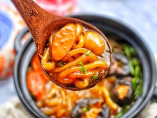 15、好吃到飞起的砂锅土豆粉,喜欢的一定要试试。