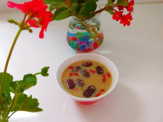 1、山药枸杞粥,山药枸杞粥。