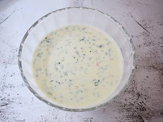 13、煎薄罉,再次搅拌均匀备用