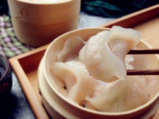 13、粉丝水晶饺,大火蒸六分钟。