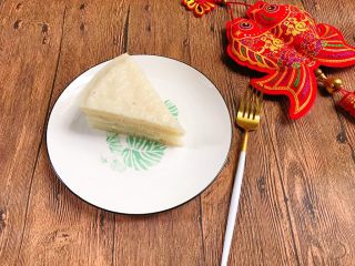 9、广式小吃——香甜Q弹伦教糕,切块