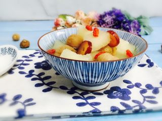 11、雪梨无花果糖水,成品图