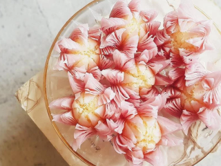 14、荷花酥,起锅后超酥的荷花酥就完成啦！