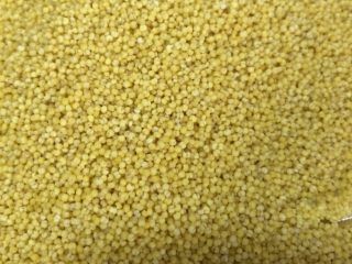 5、绿豆小米粥,小米健胃消食 