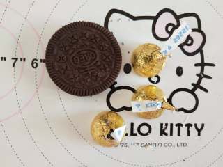 10、女巫杯子蛋糕,奥利奥饼干去夹心,只留饼干备用