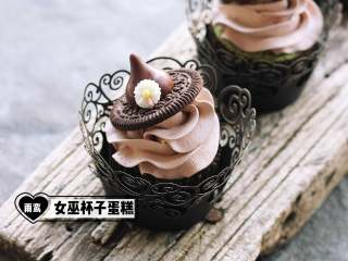 16、女巫杯子蛋糕,成品