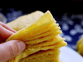 11、【蒸】南瓜千层饼,如一本书,书里大有乾坤。