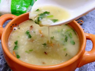 9、虫草花鸡翅粥,成品图